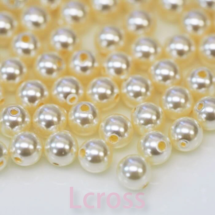 #5810 クリスタル クリームパール 2mm（両穴／パールビーズ）